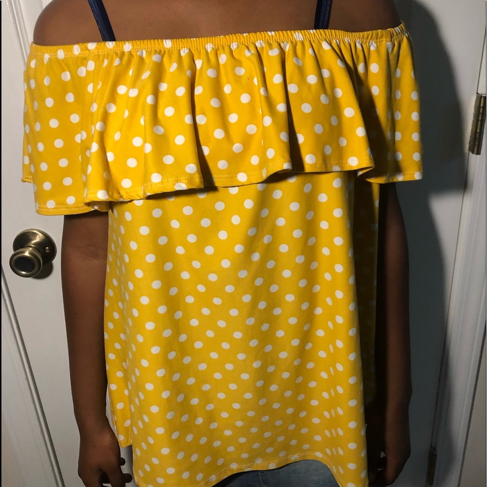 Polkadot off the shoulder shirt